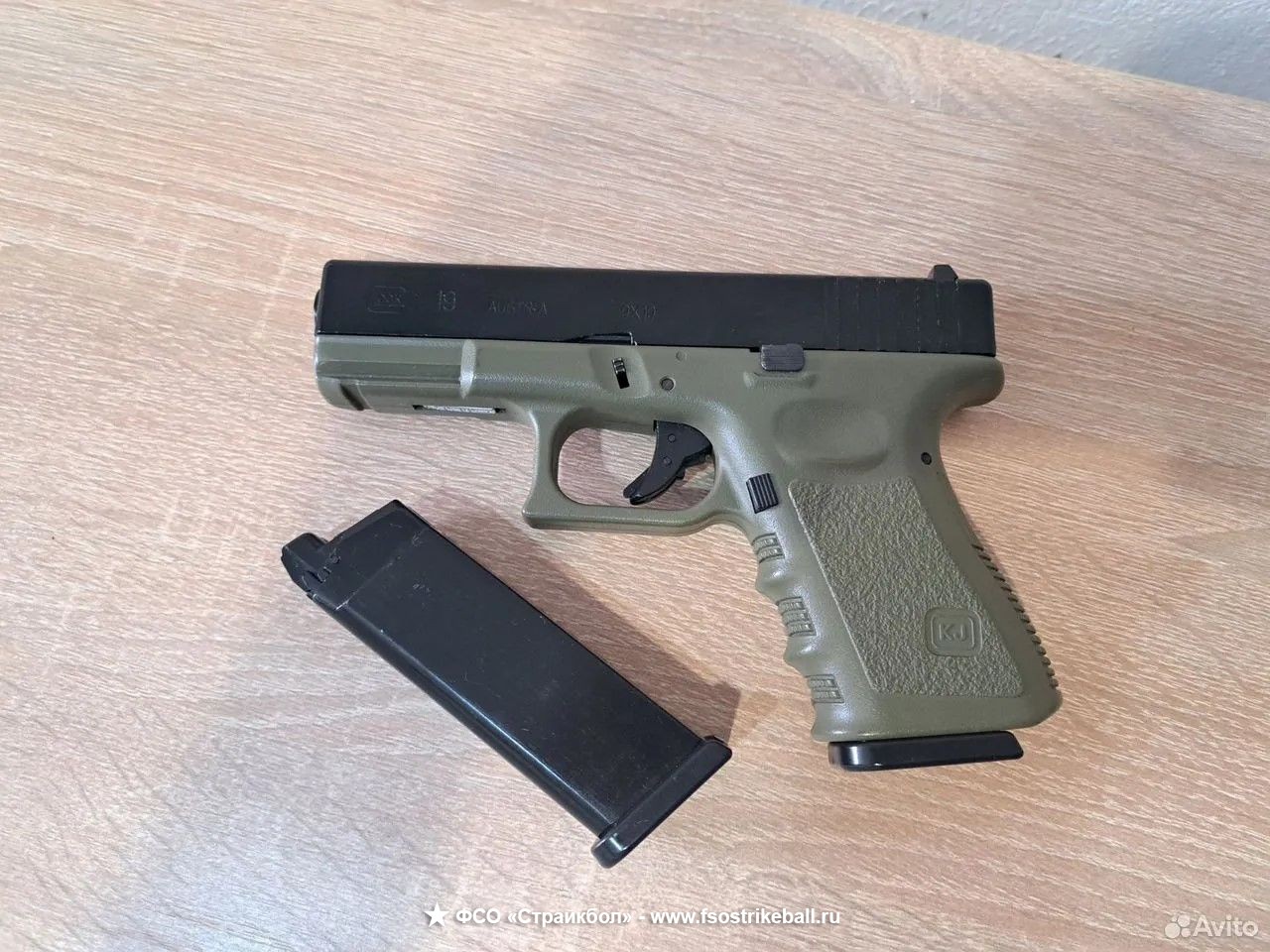 Пистолет KJW glock 19